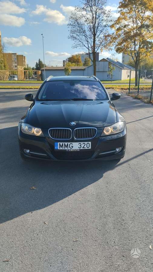 BMW 320, 2.0 l., wagon