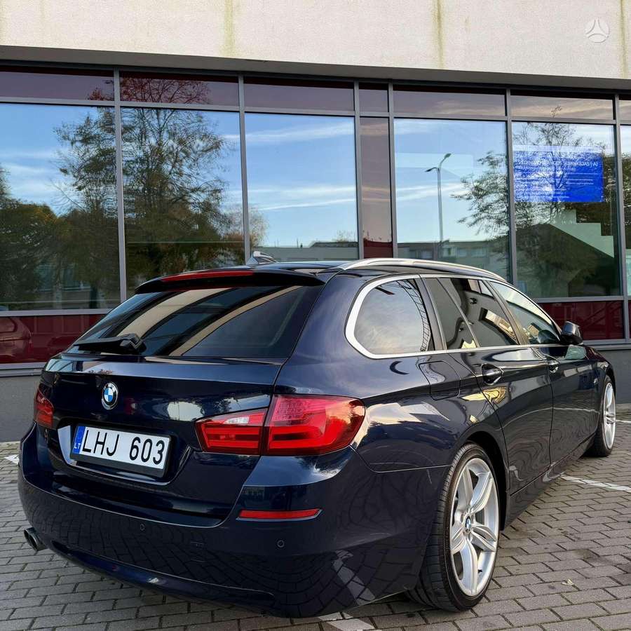 BMW 525, 3.0 l., universalas