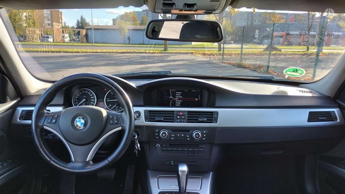 BMW 320, 2.0 l., wagon