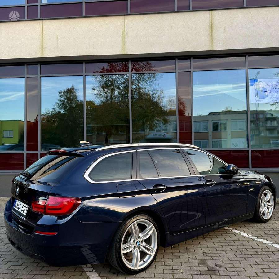 BMW 525, 3.0 l., Универсал