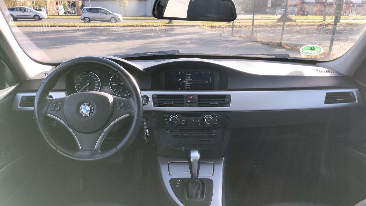 BMW 320, 2.0 l., Универсал