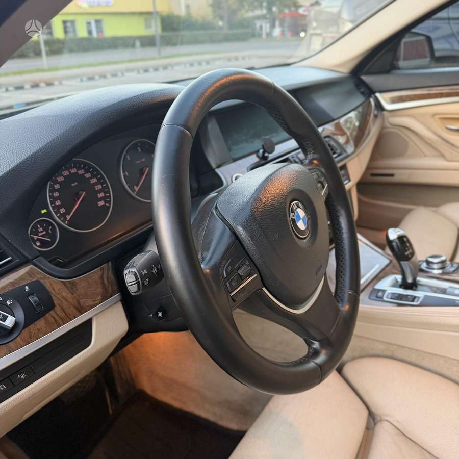 BMW 525, 3.0 l., universalas