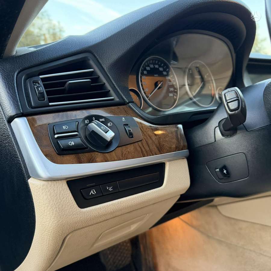 BMW 525, 3.0 l., Универсал