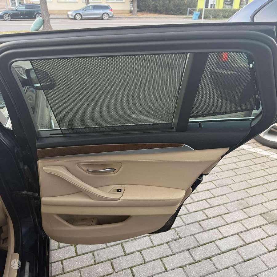 BMW 525, 3.0 l., Универсал