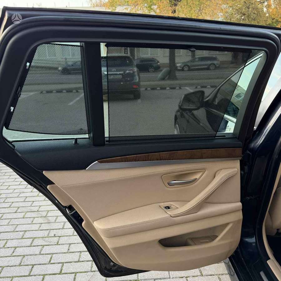 BMW 525, 3.0 l., universalas