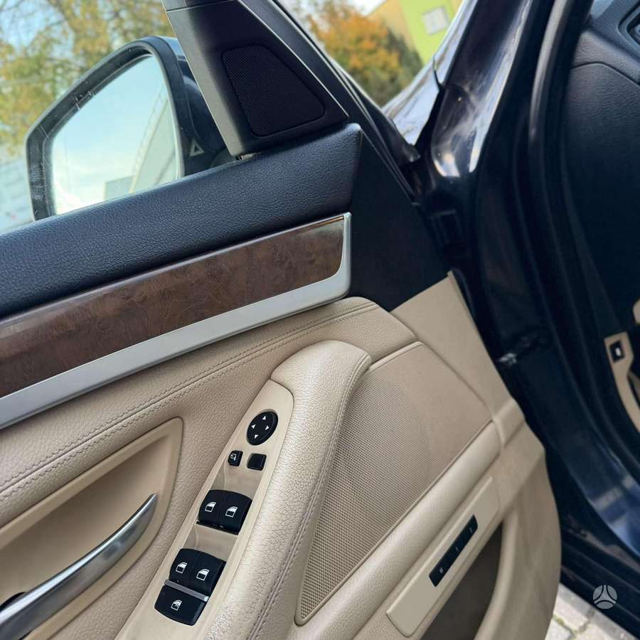 BMW 525, 3.0 l., universalas