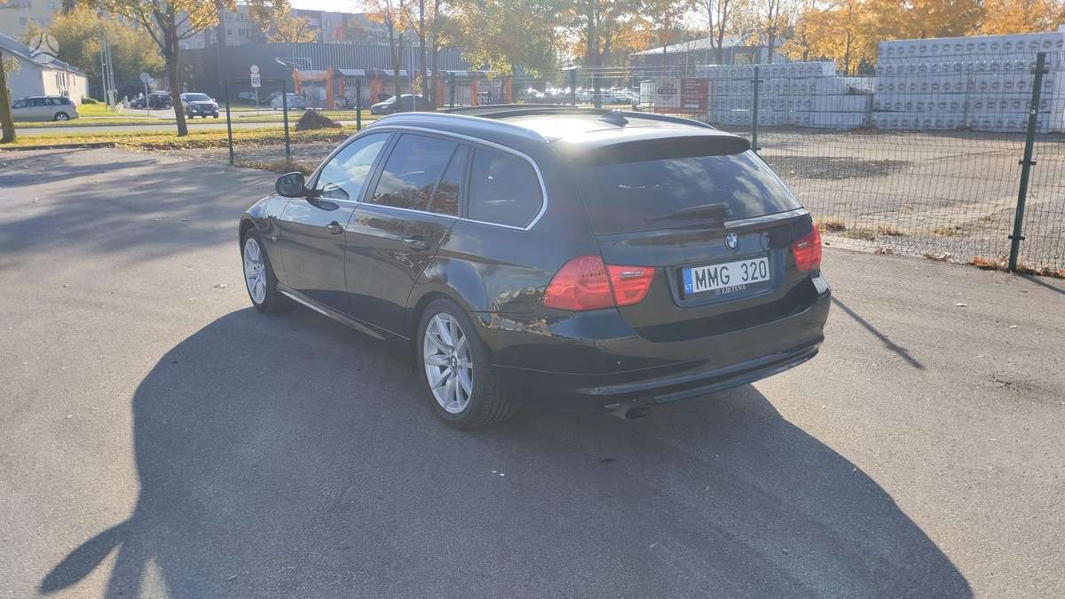 BMW 320, 2.0 l., Универсал