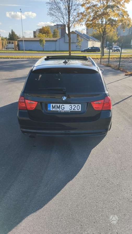 BMW 320, 2.0 l., wagon