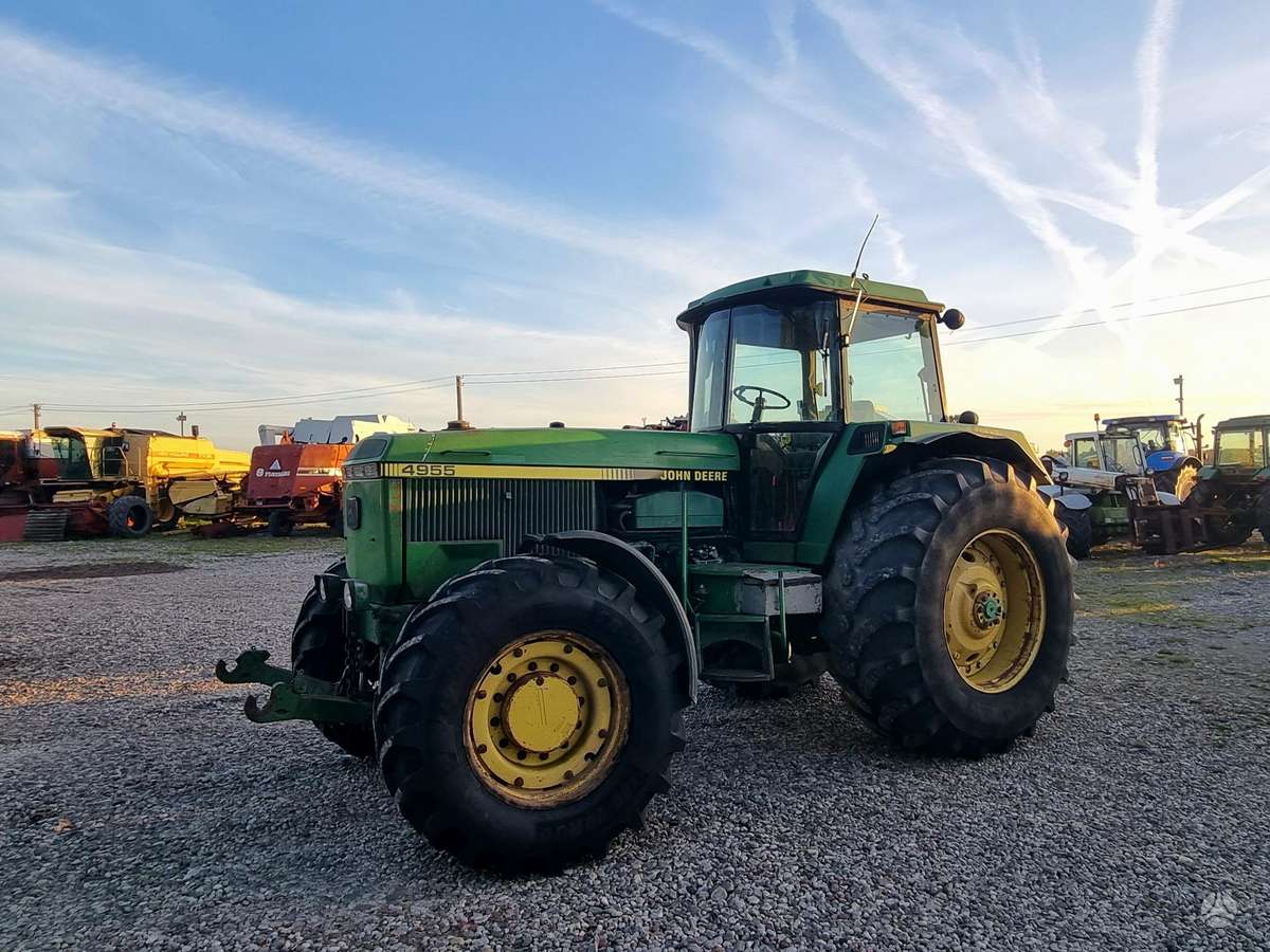 John Deere 4955, тракторы