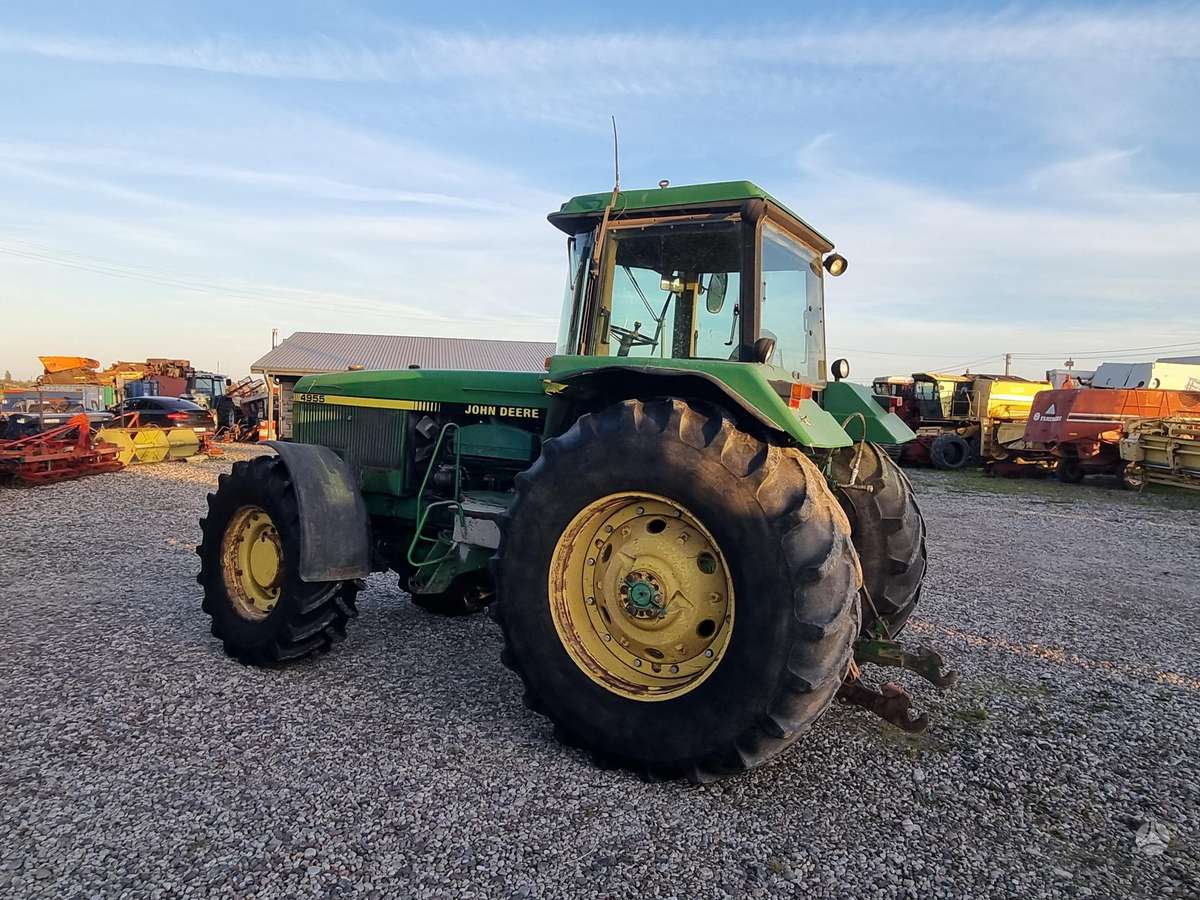 John Deere 4955, тракторы
