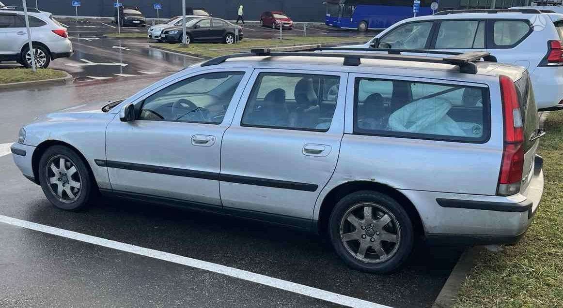 Volvo V70, 2.4 l., Универсал