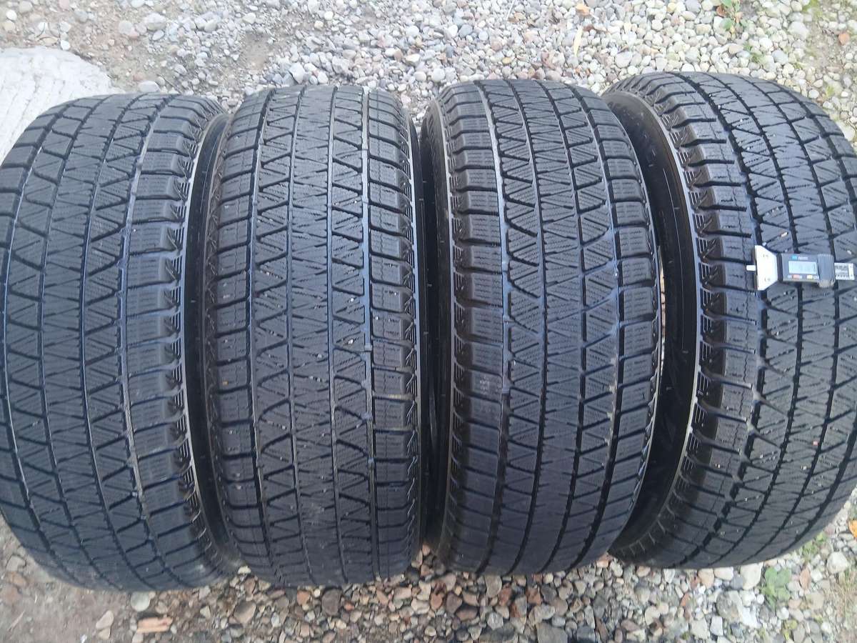 Bridgestone, universalios 235/55 R19
