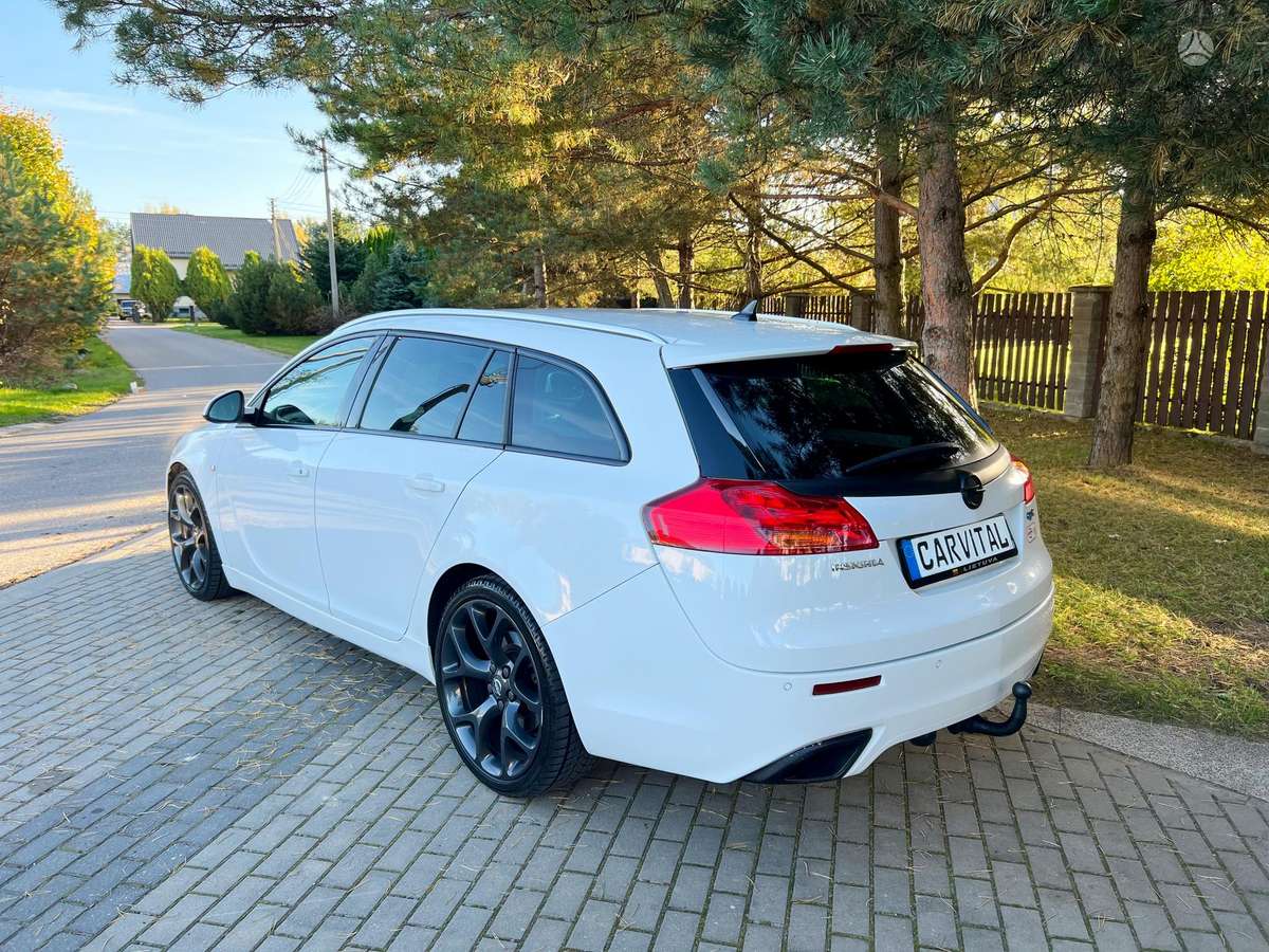 Opel Insignia, 2.8 l., wagon