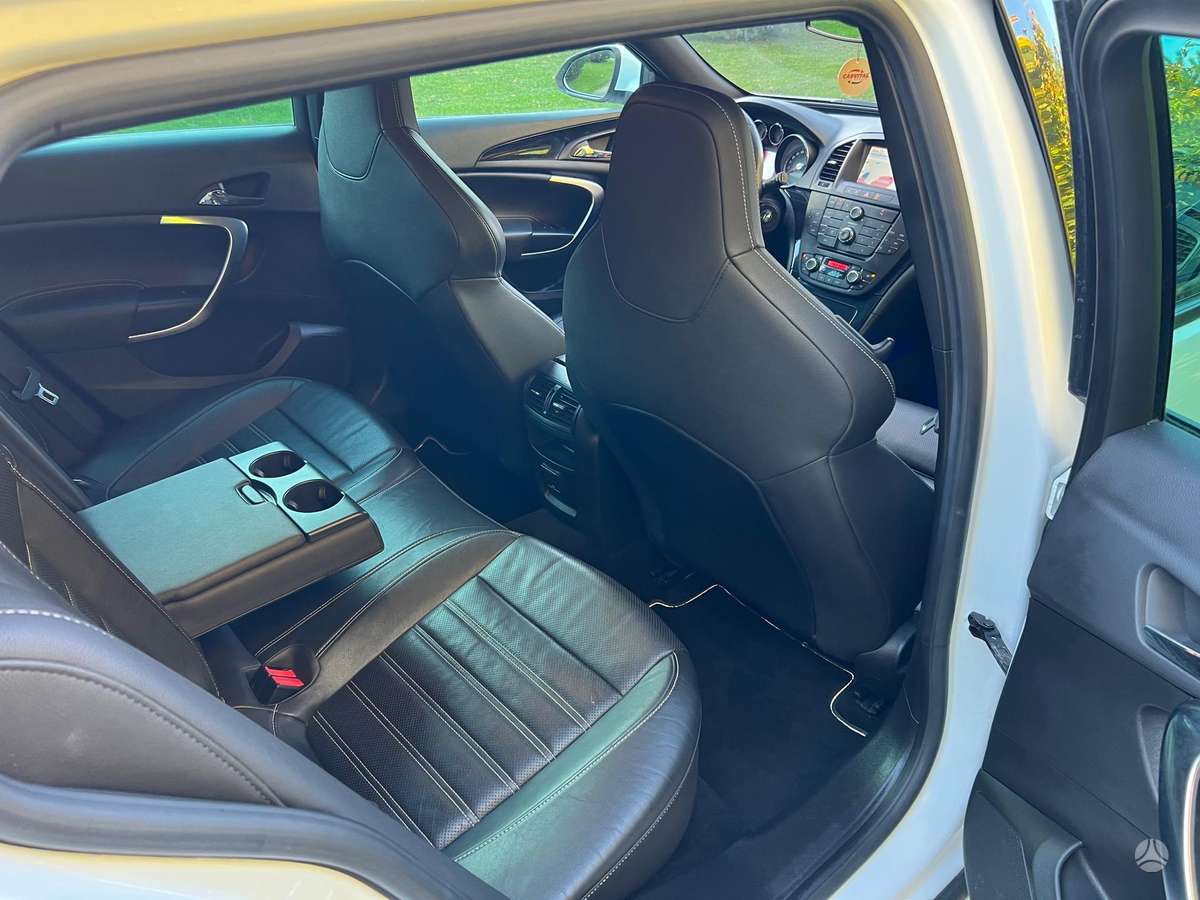 Opel Insignia, 2.8 l., Универсал
