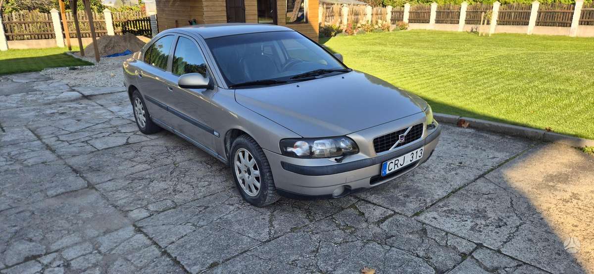 Volvo S60