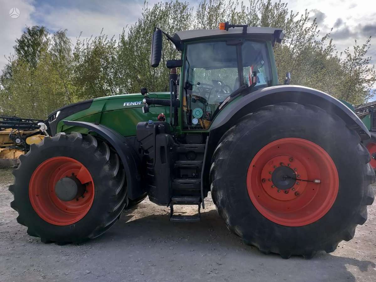 Fendt 1050, traktoriai