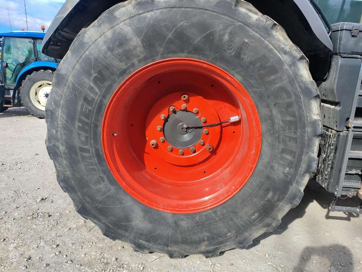 Fendt 1050, traktoriai