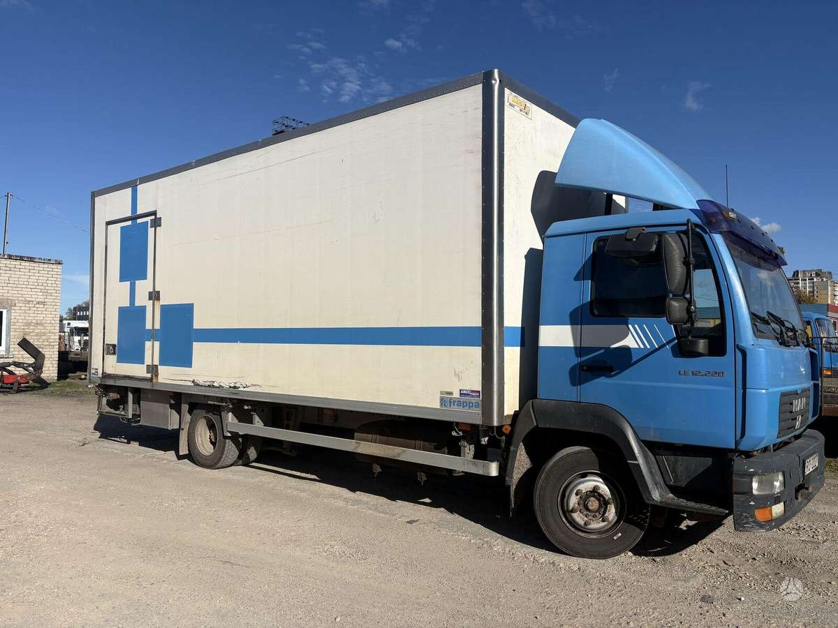 MAN 12.220, box trucks / box vans