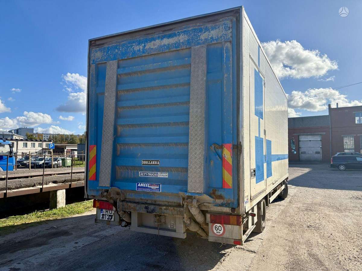 MAN 12.220, box trucks / box vans