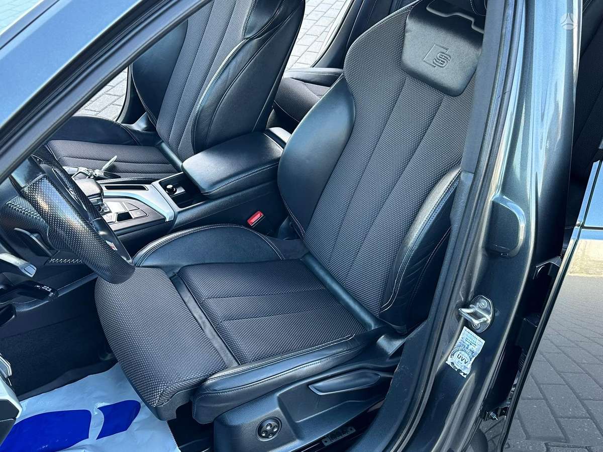 Audi A4, 2.0 l., universalas