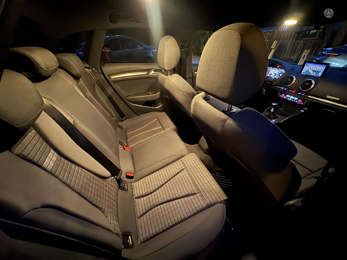 Audi A3, 2.0 l., Хэтчбек