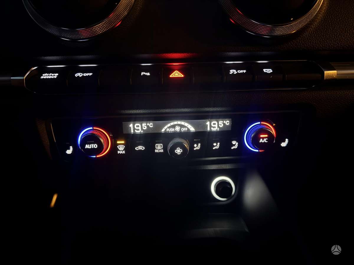 Audi A3, 2.0 l., Хэтчбек