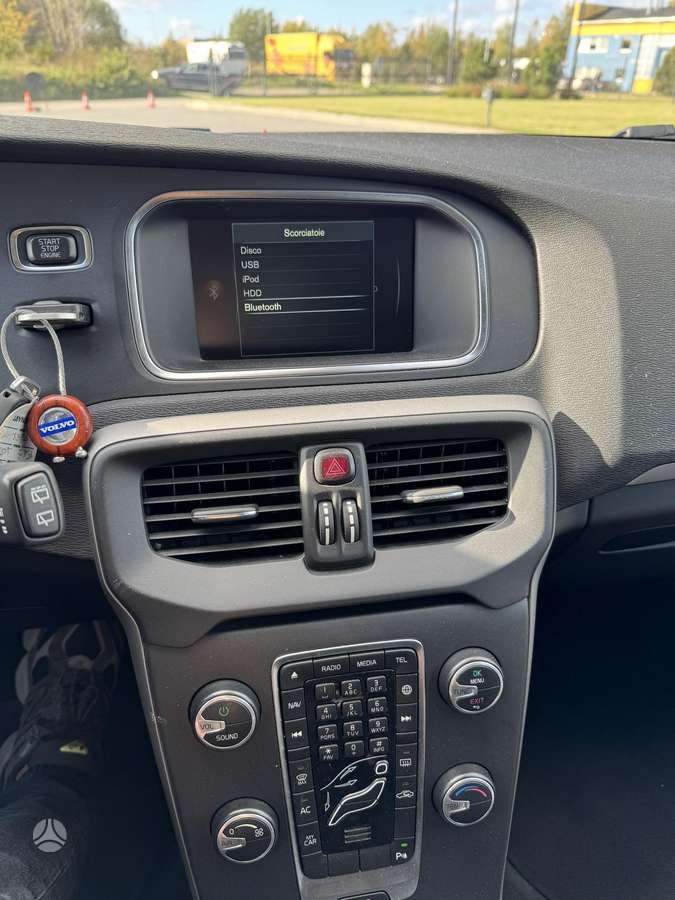 Volvo V40, 2.0 l., Хэтчбек