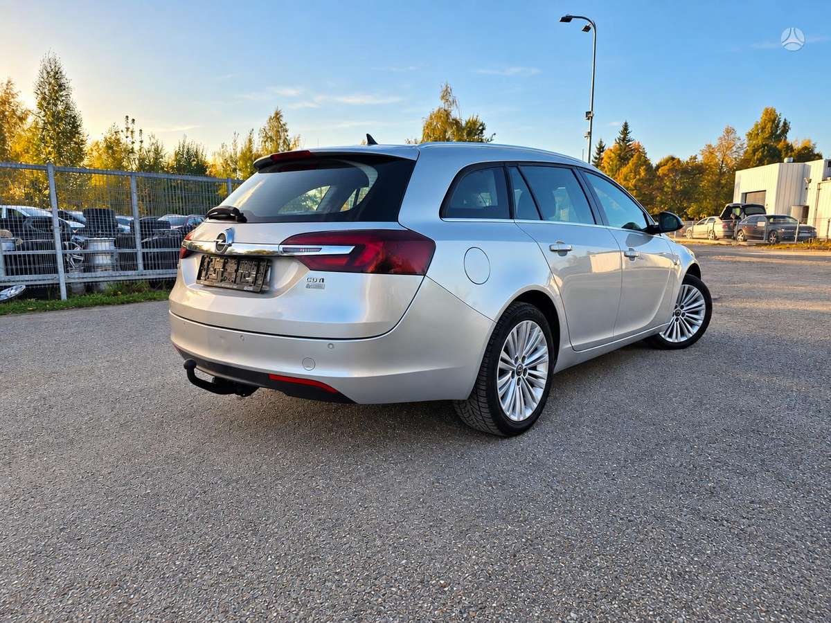 Opel Insignia, 1.6 l., Универсал