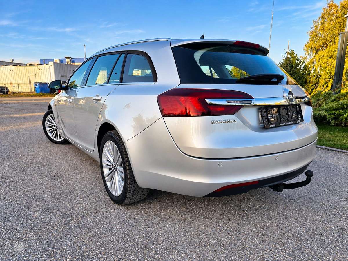 Opel Insignia, 1.6 l., Универсал