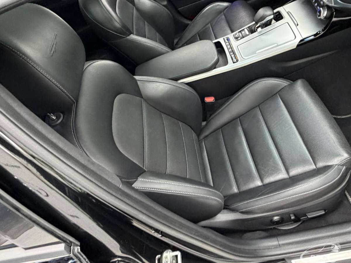 Kia Stinger, 3.3 l., Седан