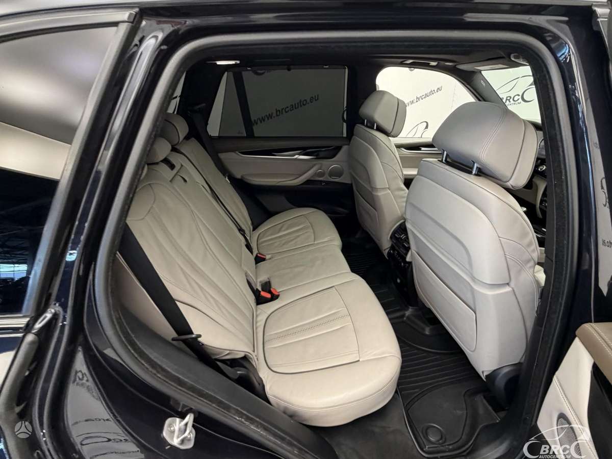 BMW X5, 3.0 l., off-road / crossover