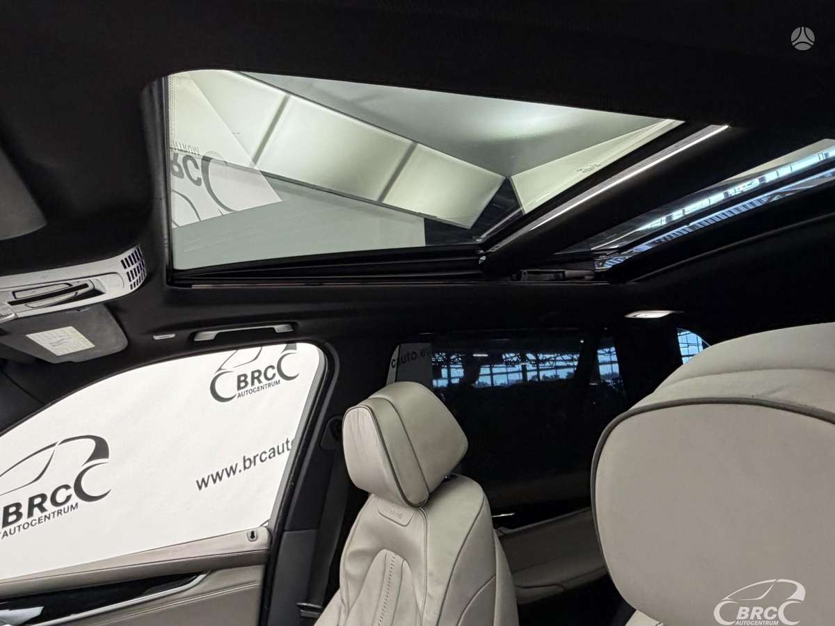 BMW X5, 3.0 l., off-road / crossover
