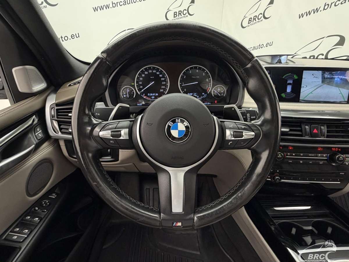 BMW X5, 3.0 l., off-road / crossover