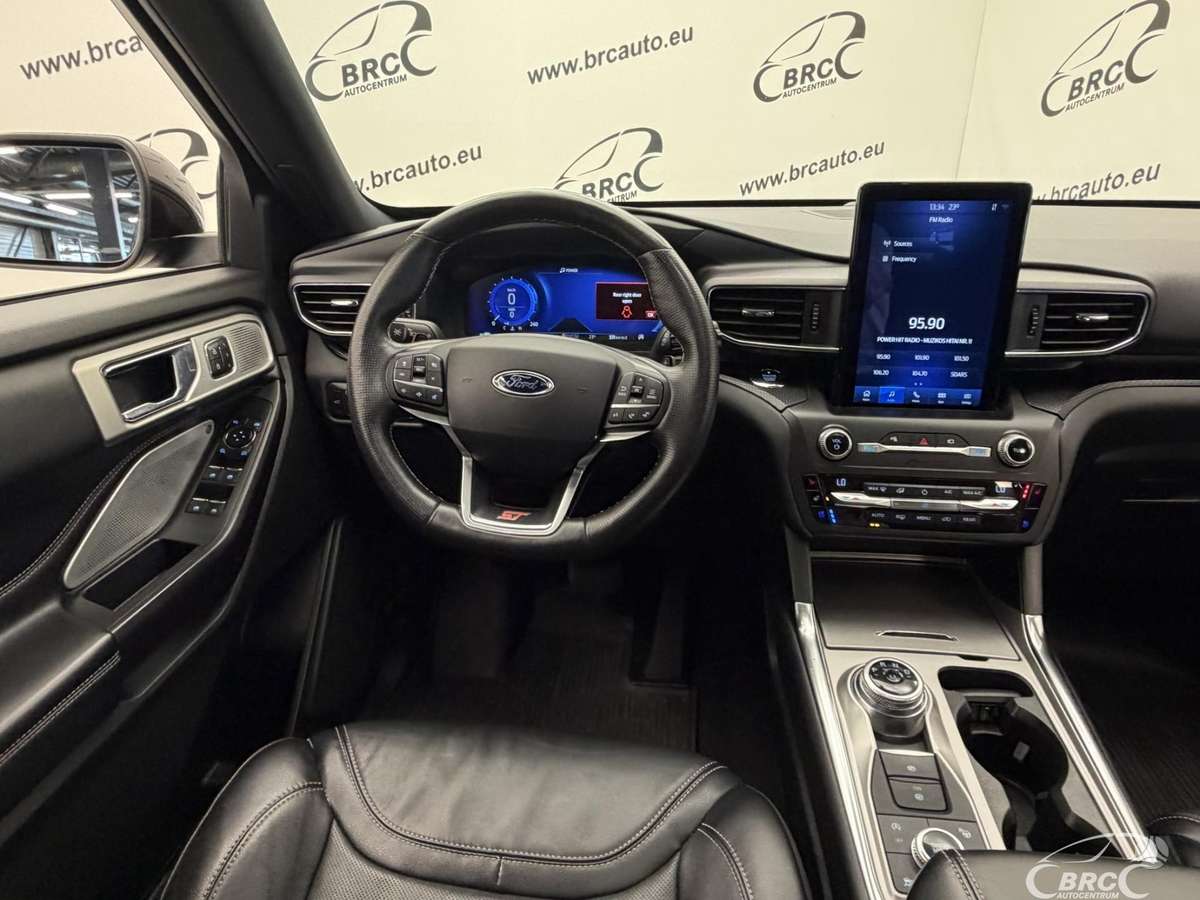 Ford Explorer, 3.0 l., off-road / crossover