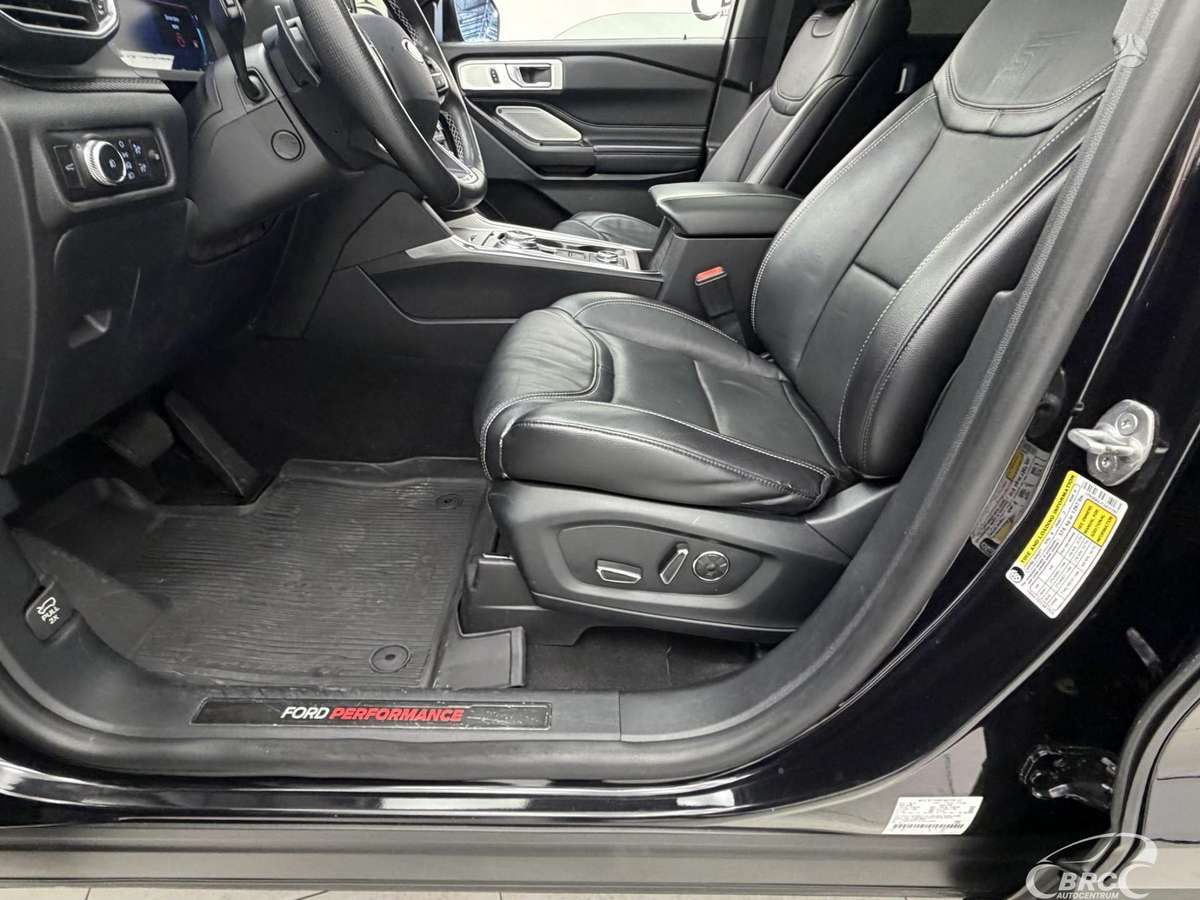 Ford Explorer, 3.0 l., off-road / crossover