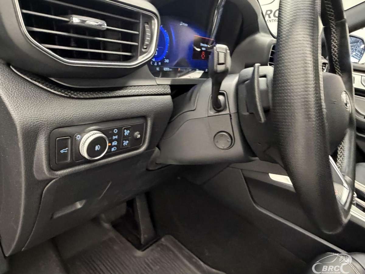 Ford Explorer, 3.0 l., off-road / crossover