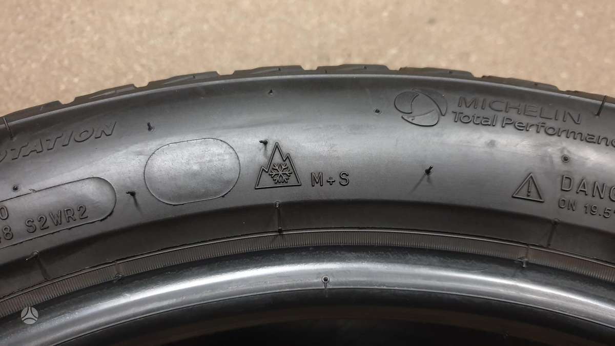 Michelin X-Ice Snow Suv, winter 235/50 R19