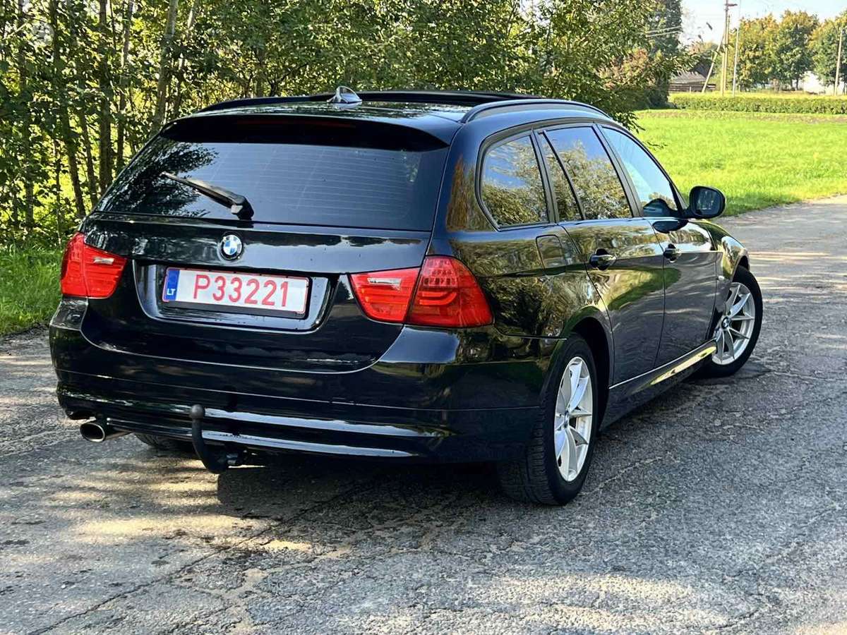 BMW 320, 2.0 l., wagon