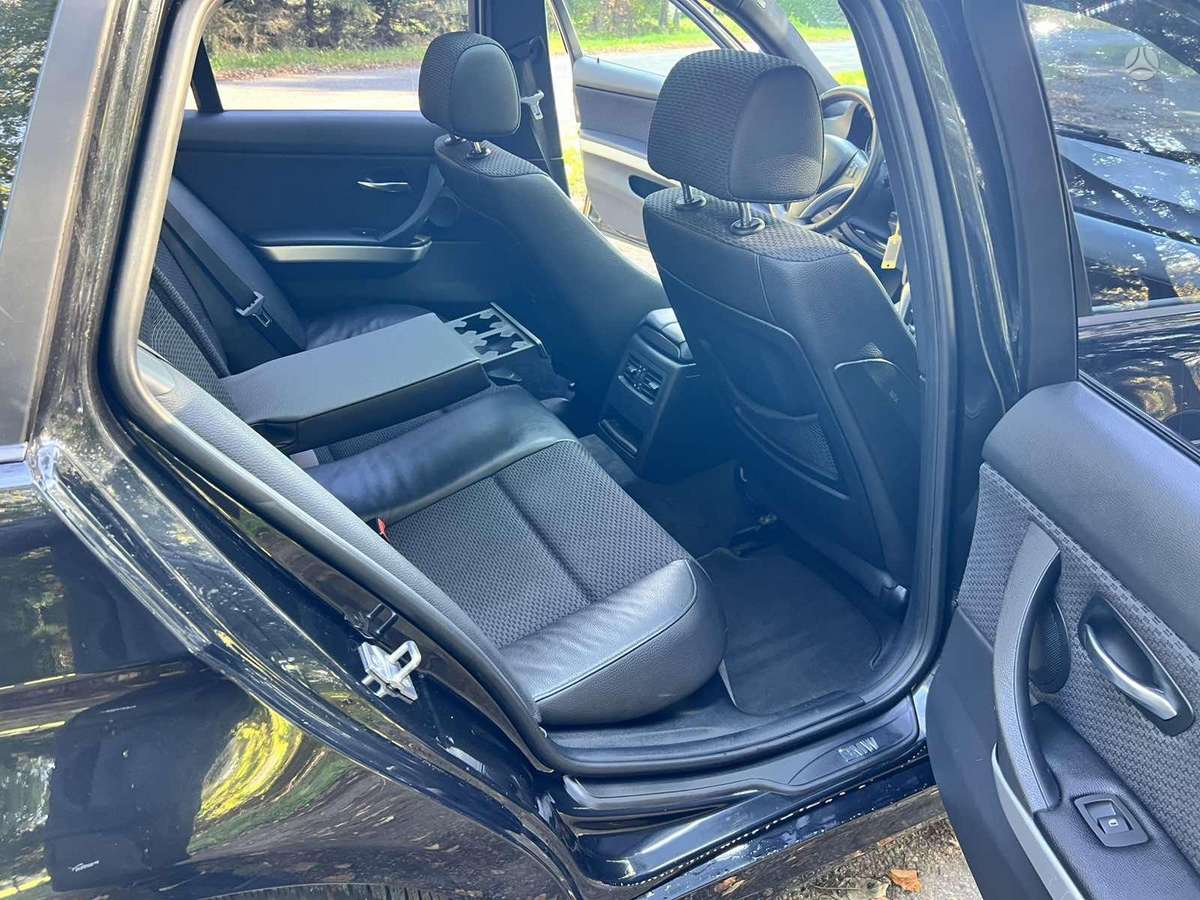 BMW 320, 2.0 l., Универсал