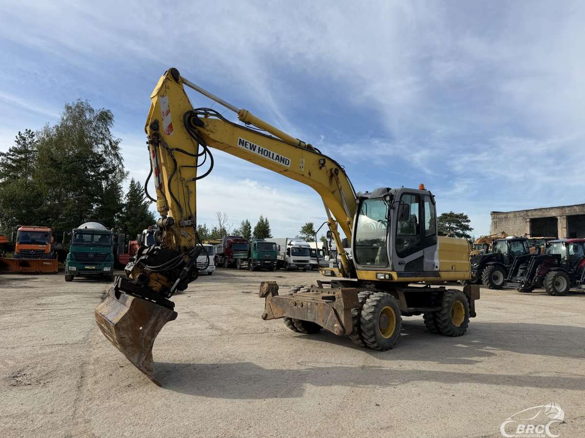 New Holland MH PLUS Engcon rototilt sist.., экскаваторы