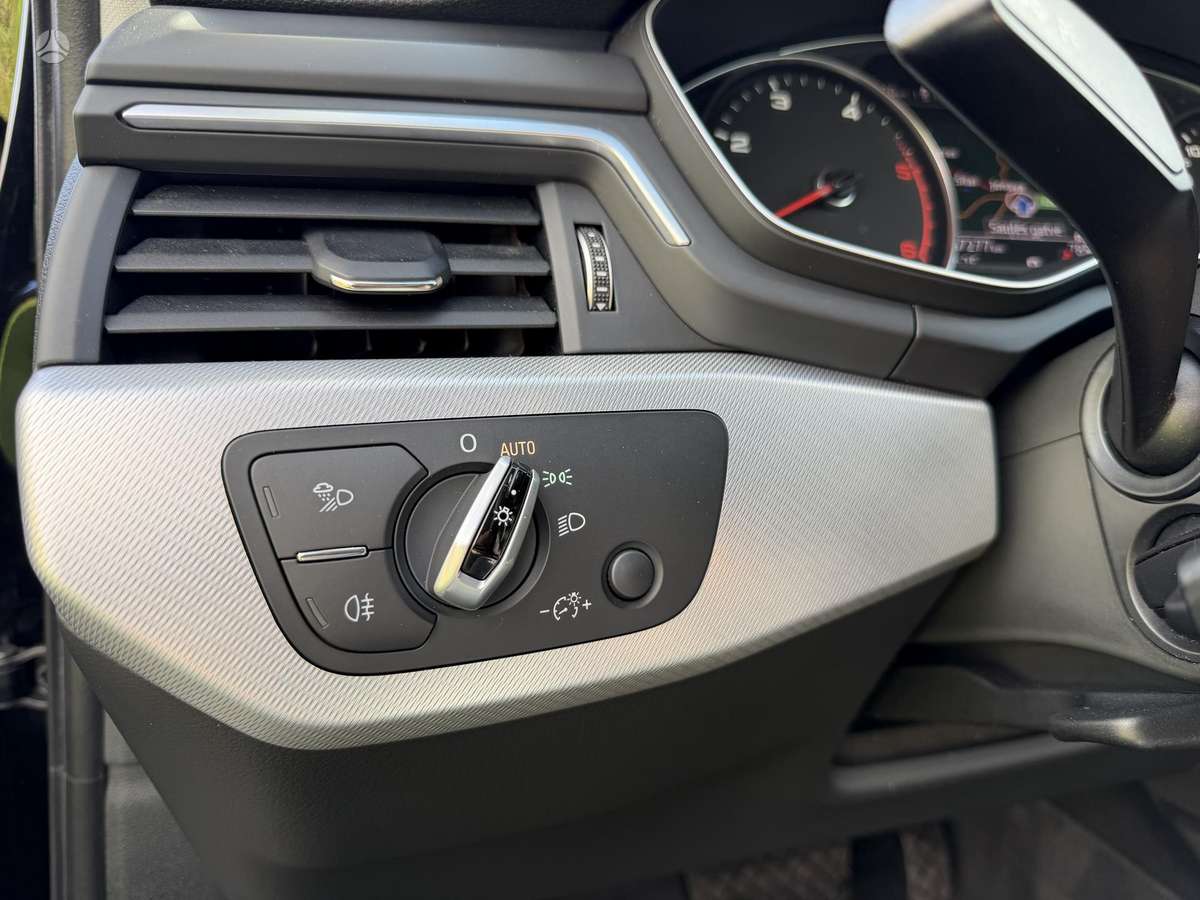 Audi A4, 2.0 l., universalas