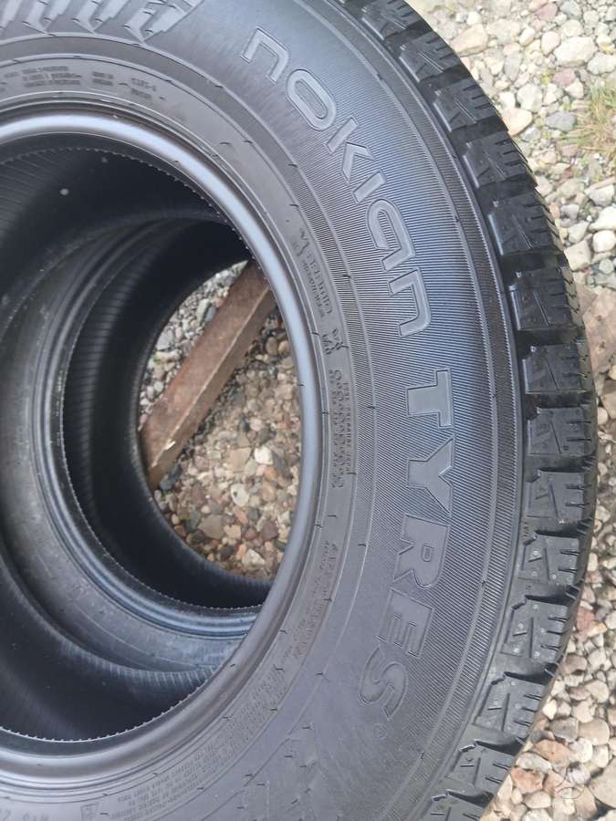 Nokian, всесезонные 235/65 R16