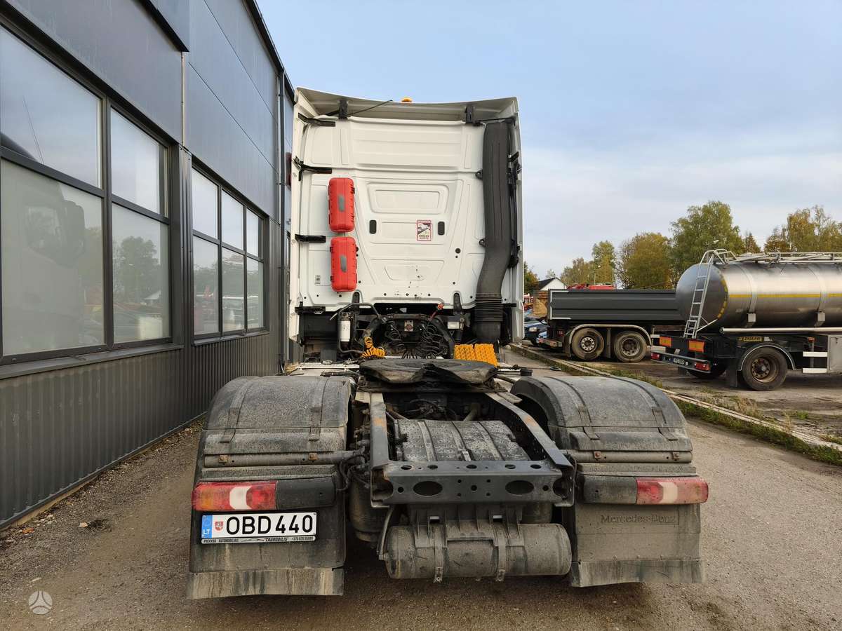 Mercedes-Benz Actros, прокат тягачей