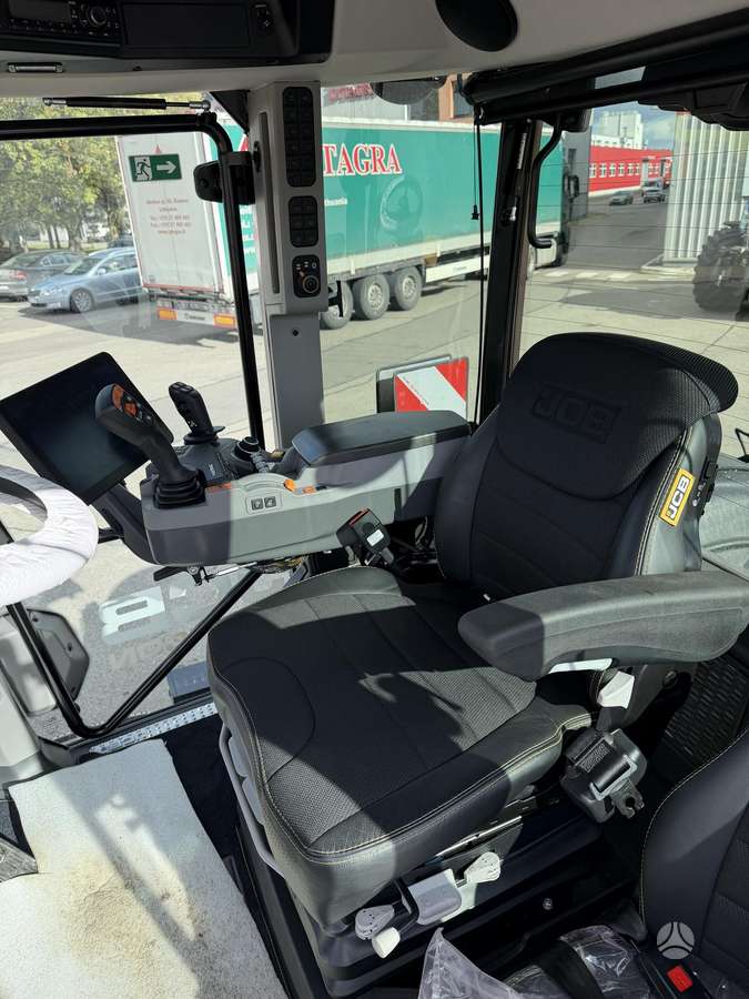 JCB Fastrac 4220 iCON, self-propelled loaders