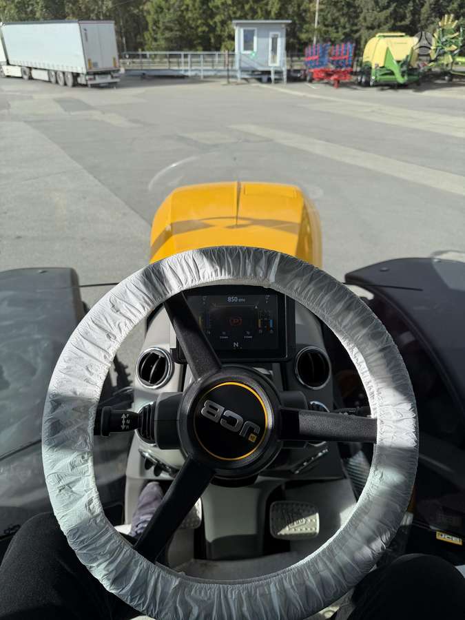 JCB Fastrac 4220 iCON, self-propelled loaders