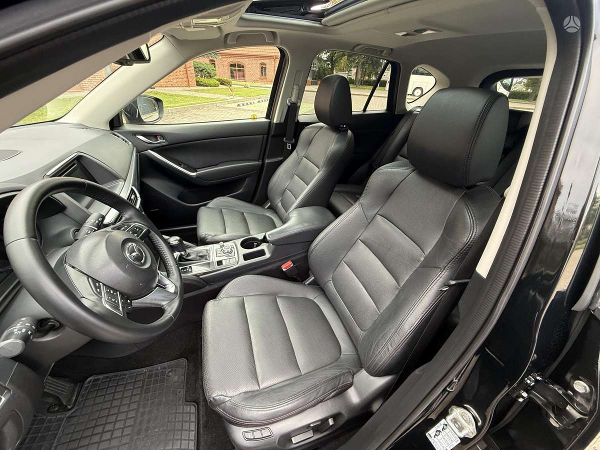 Mazda CX-5, 2.2 l., Внедорожник / Кроссовер