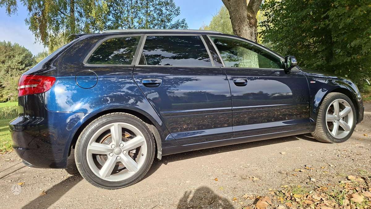 Audi A3, 1.6 l., hečbekas