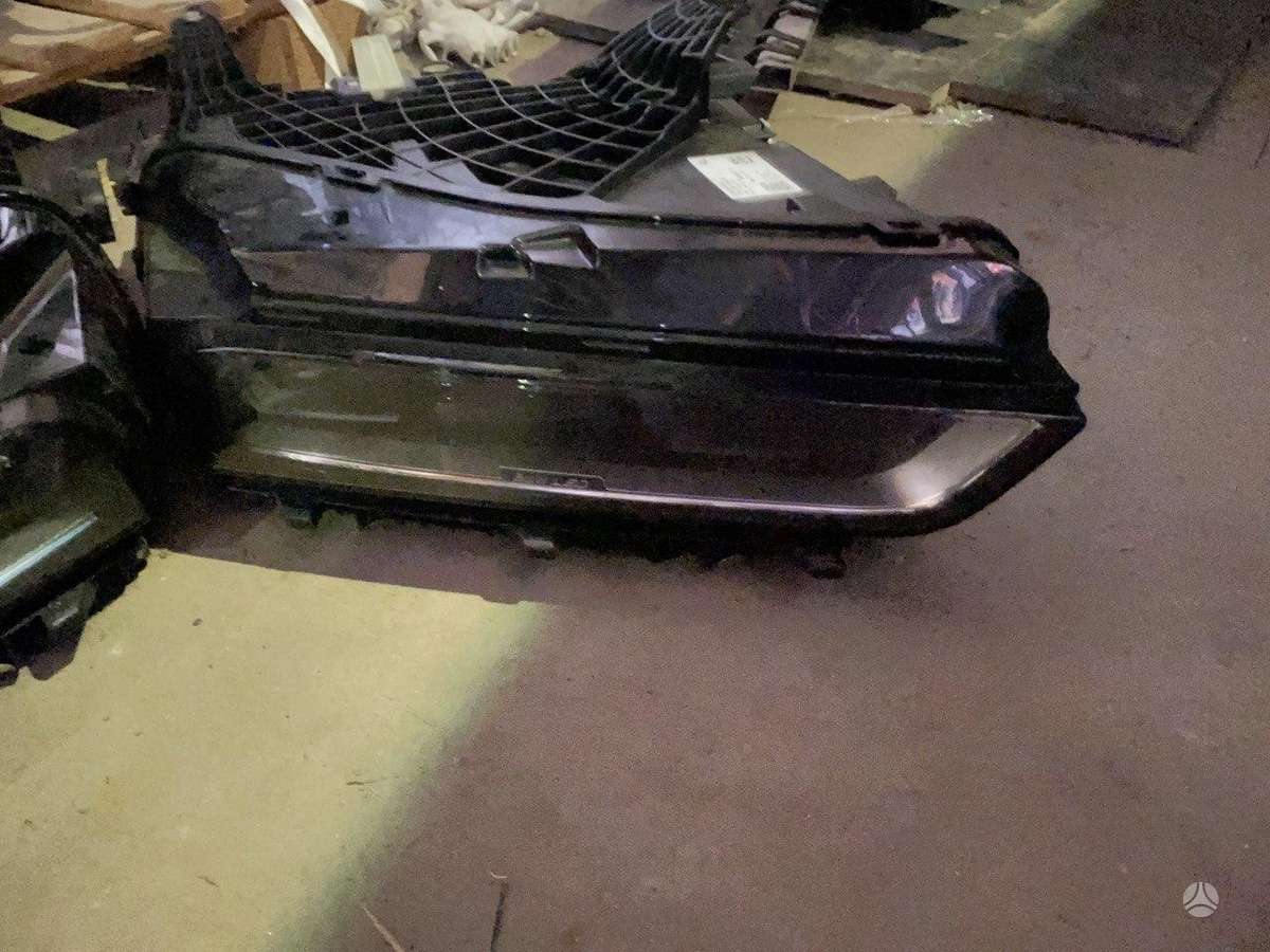 BMW Active Hybrid 7 Komplektinis priekis