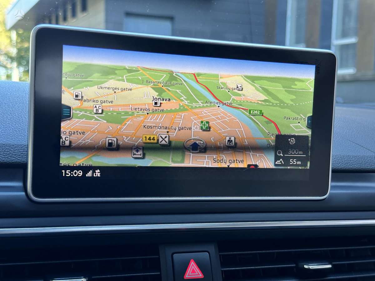 Audi A4, 2.0 l., universalas