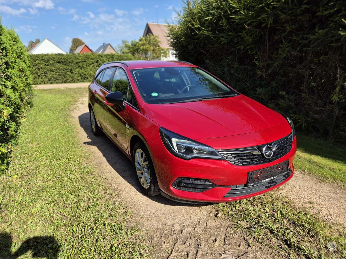 Opel Astra, 1.2 l., Универсал